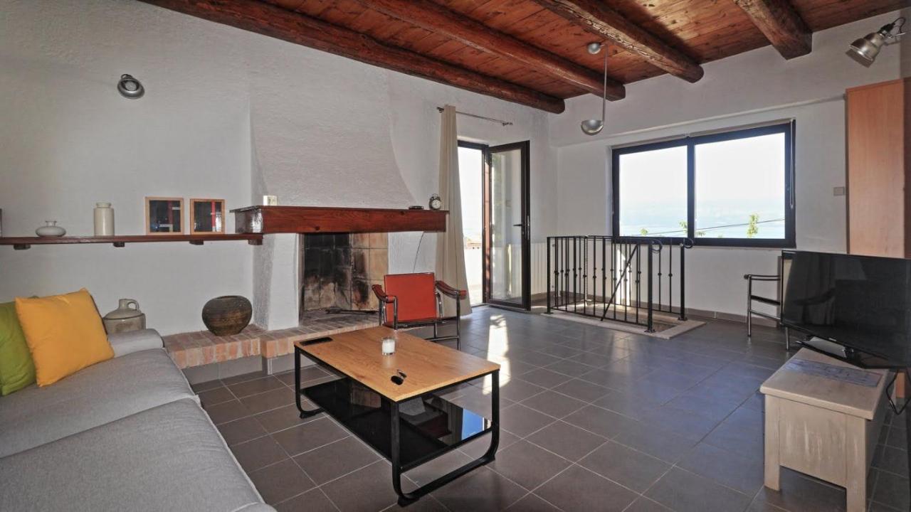 Two Olives Villa Vrbnik  Exterior photo