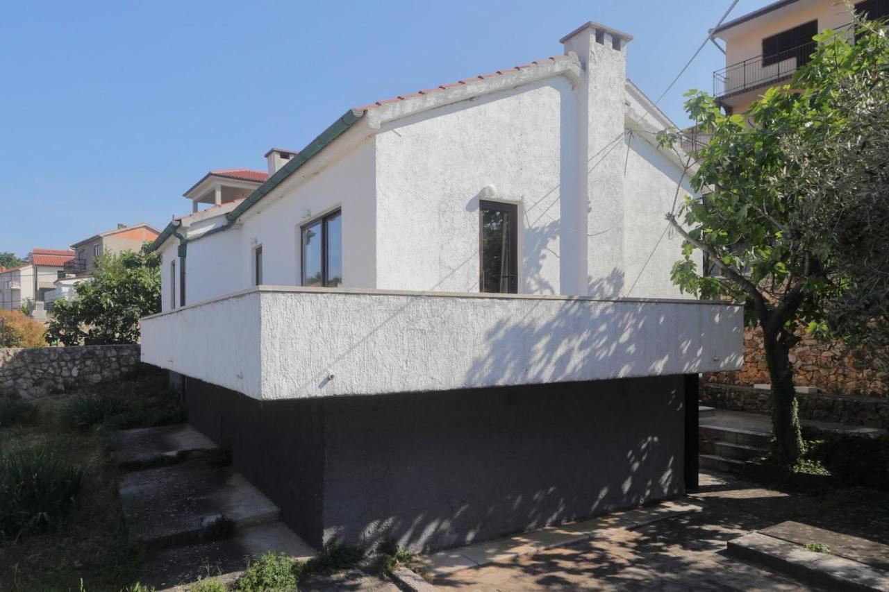 Two Olives Villa Vrbnik  Exterior photo